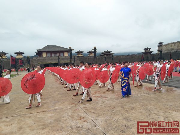 旗袍舞現(xiàn)場(chǎng)